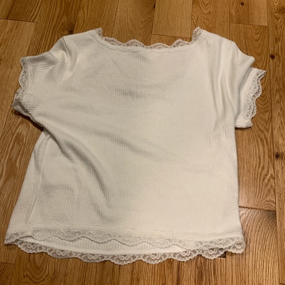 GARAGE TOP - Picture 2 of 3